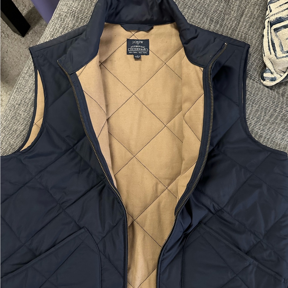 J Crew Quilted Walker Vest (S) - Authentic Outerwear